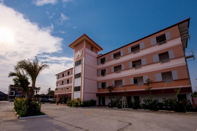 Thatphanom View Hotel Nakhon