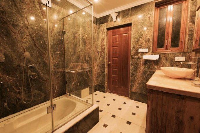 Ocean Suite