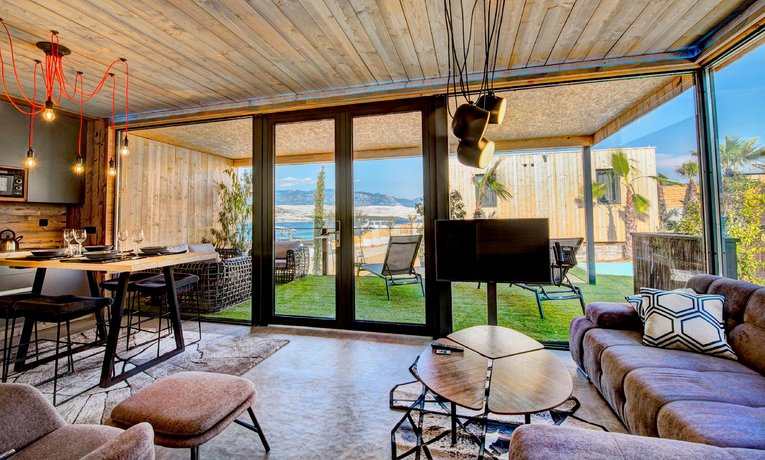 Noa Glamping Resort