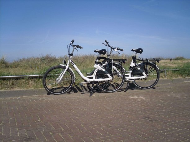 Two Brothers Noordwijk Beach