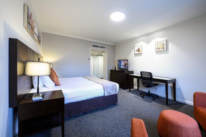 Hotel Grand Chancellor Adelaide
