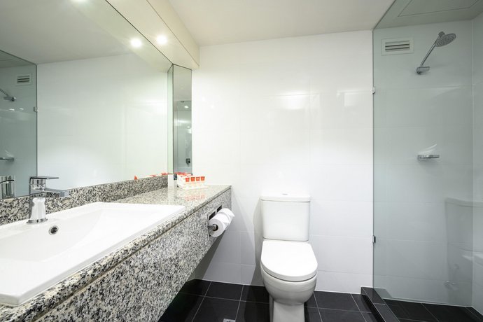 Hotel Grand Chancellor Adelaide