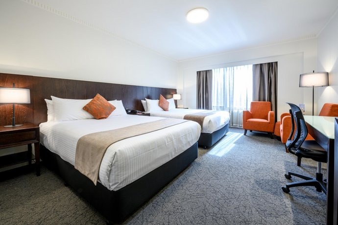 Hotel Grand Chancellor Adelaide