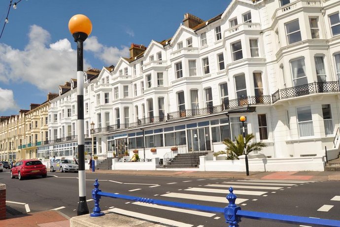 OYO The Strand Hotel Eastbourne PierEastbourne Pier United Kingdom thumbnail