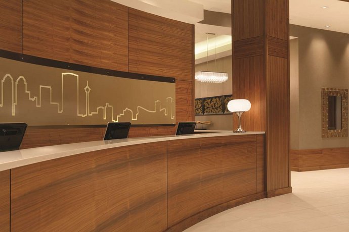 Radisson Hotel & Conference Center Calgary Airport East