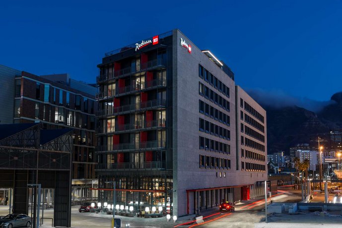 Radisson RED Hotel V&A Waterfront Cape Town