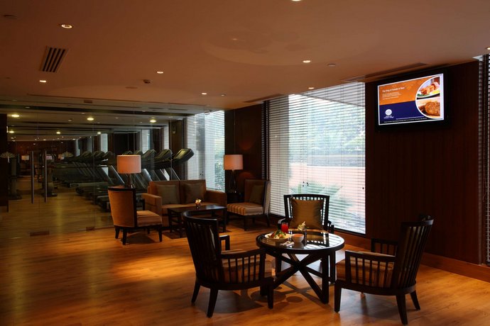 Radisson Blu Plaza Delhi Airport