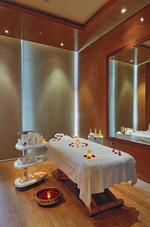 Radisson Blu Hotel New Delhi Paschim Vihar