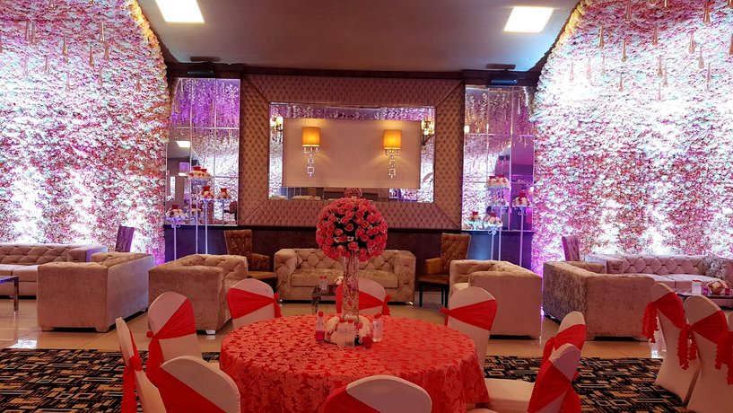Radisson Blu Hotel New Delhi Paschim Vihar