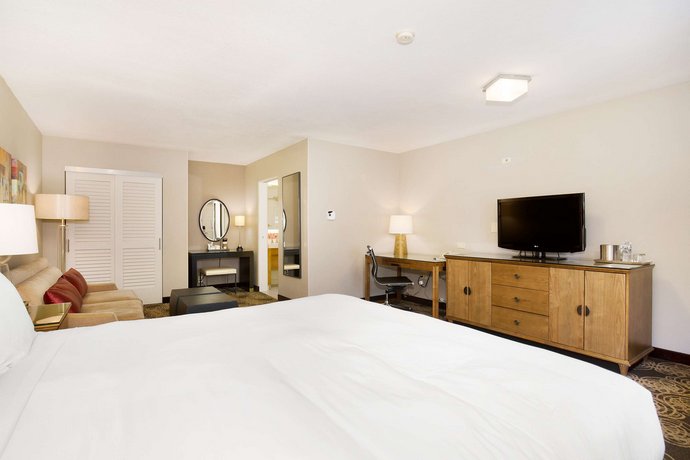 Radisson Hotel San Diego Rancho Bernardo