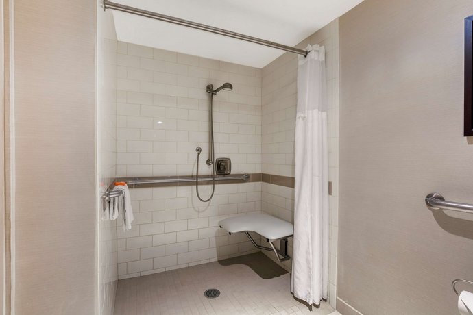 Radisson Hotel San Diego Rancho Bernardo