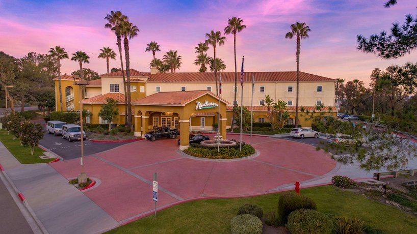 Radisson Hotel San Diego Rancho Bernardo