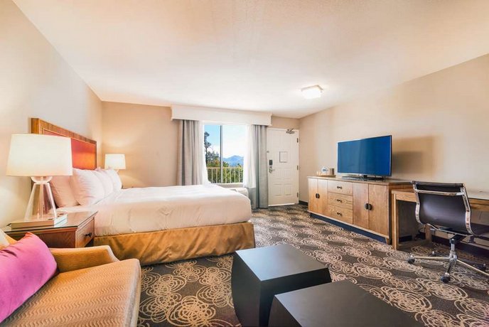 Radisson Hotel San Diego Rancho Bernardo