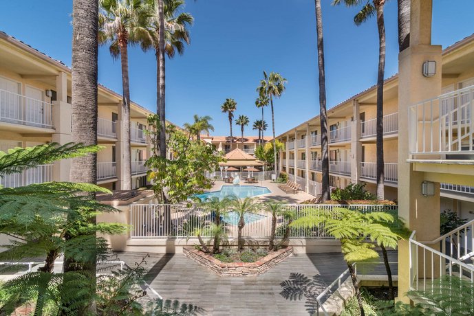 Radisson Hotel San Diego Rancho Bernardo
