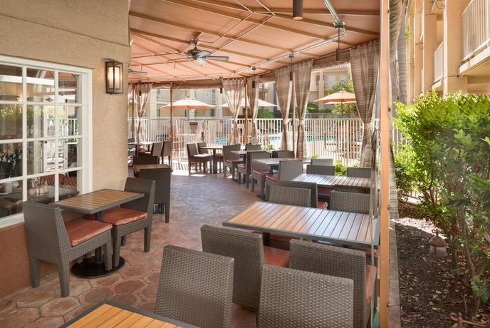 Radisson Hotel San Diego Rancho Bernardo