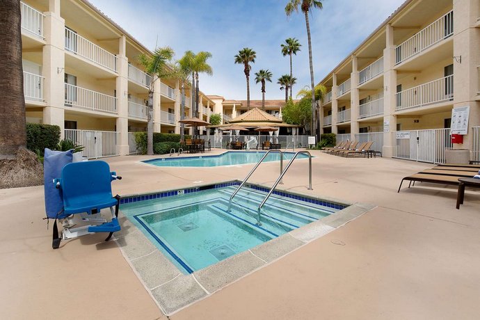 Radisson Hotel San Diego Rancho Bernardo