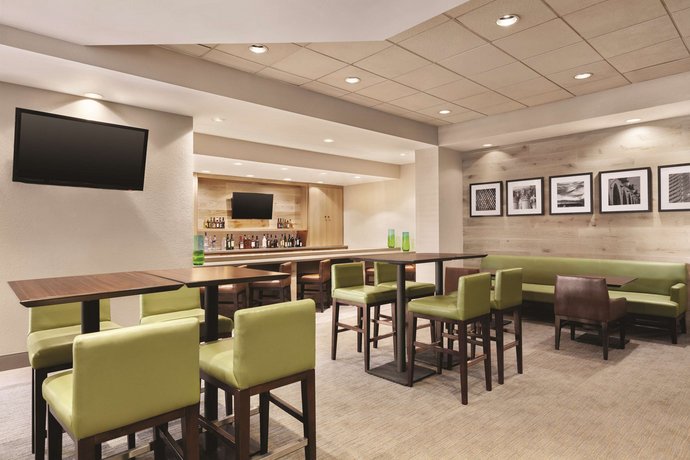Country Inn & Suites by Radisson San Diego North CA