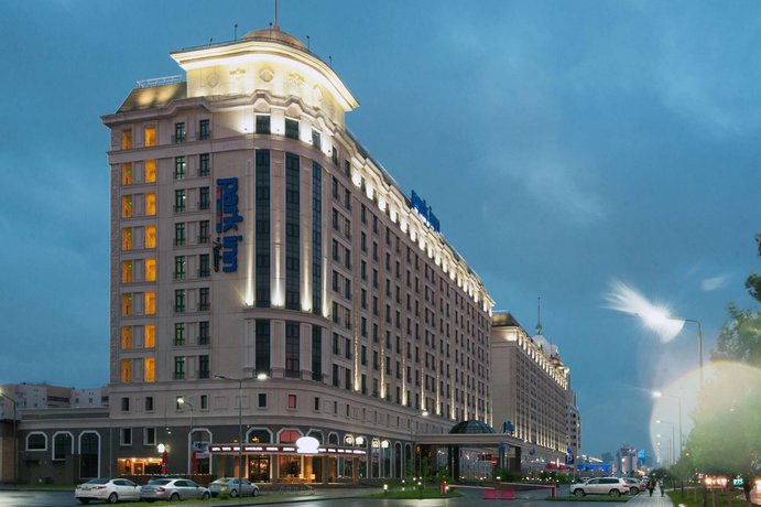 Отель Park Inn by Radisson Astana