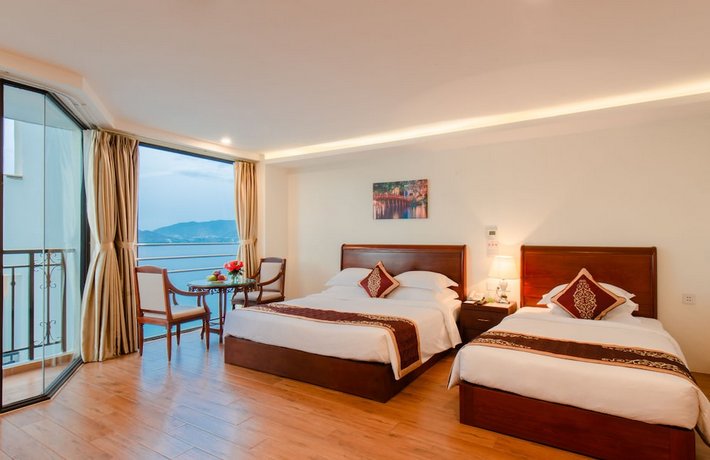 Red Sun Nha Trang Hotel