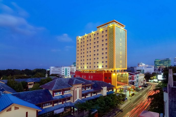 Best Western Plus Makassar Beach