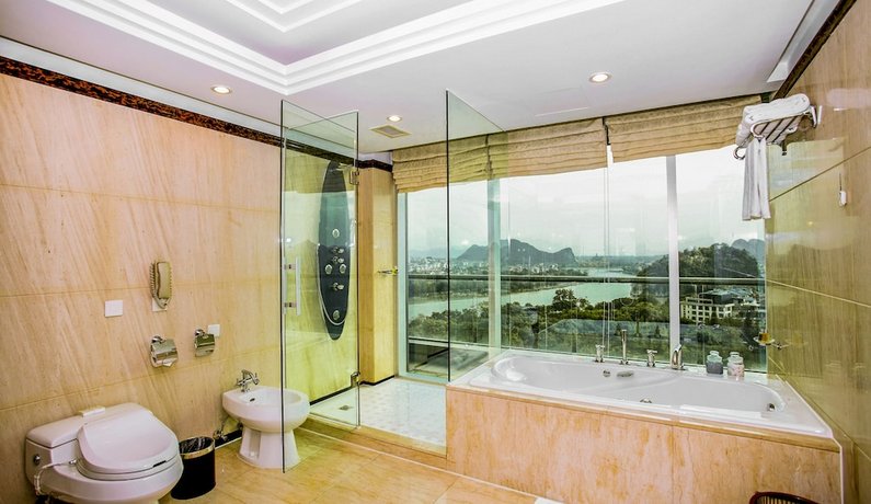 Lijiang Waterfall Hotel Guilin