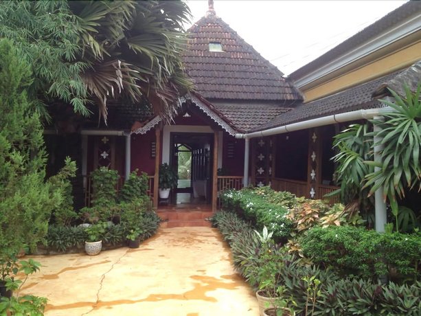 Paes Pearl Beach Villa