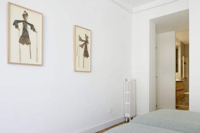 Larroka Apartment by FeelFree Rentals