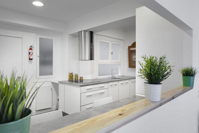 Mikeletes Apartment by FeelFree Rentals