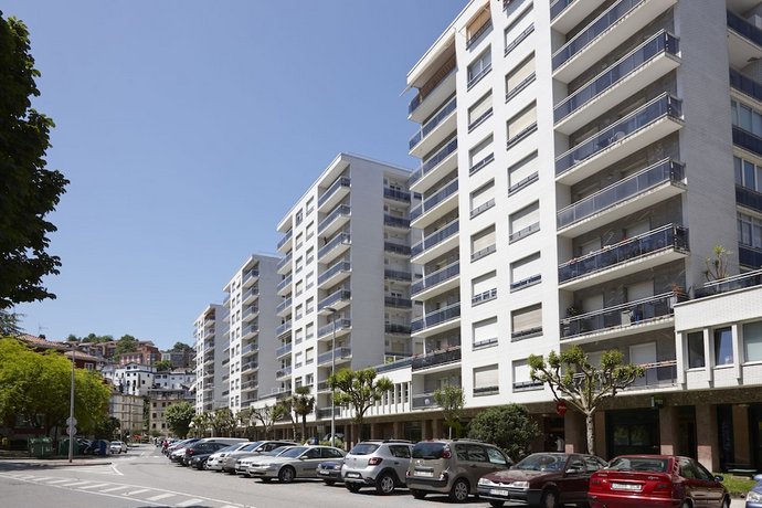 Mikeletes Apartment by FeelFree Rentals