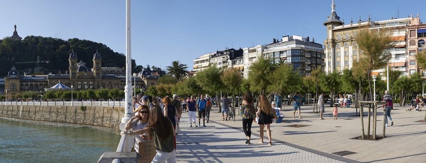 Playa de La Concha 10 by FeelFree Rentals