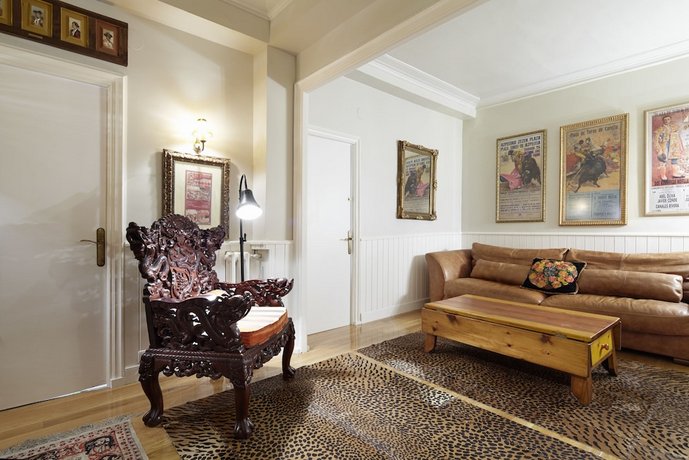 San Fermin Apartment by FeelFree Rentals