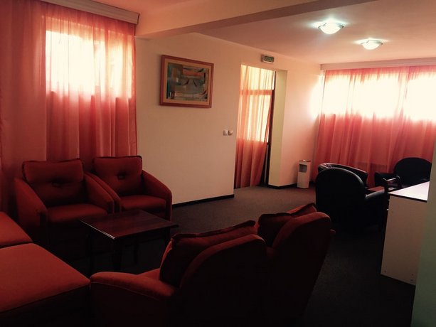 Accommodation Tara