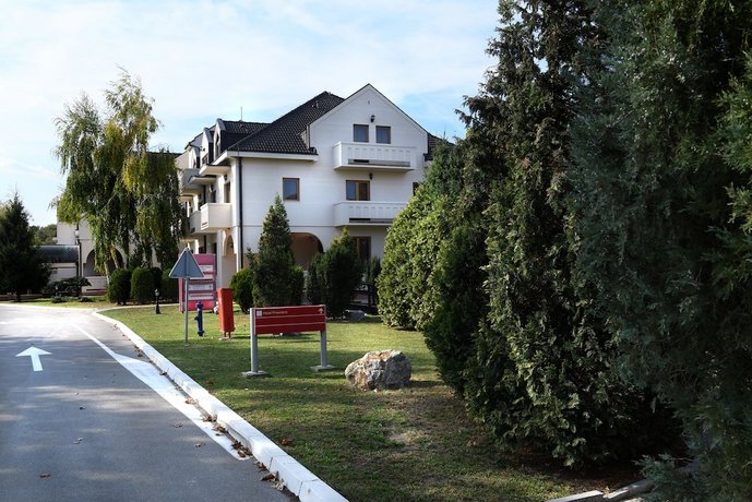 Hotel Kovilovo