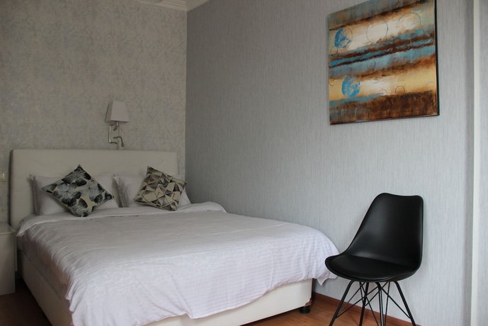 Iliani Hotel