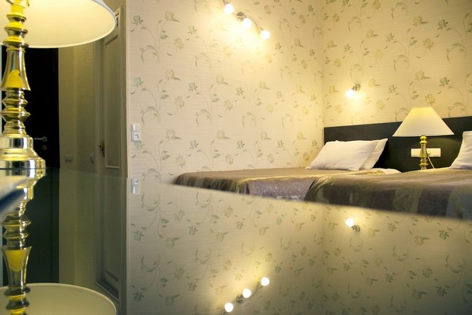 Iliani Hotel