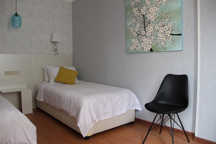 Iliani Hotel