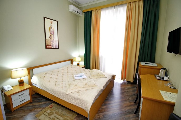 Irmeni Hotel