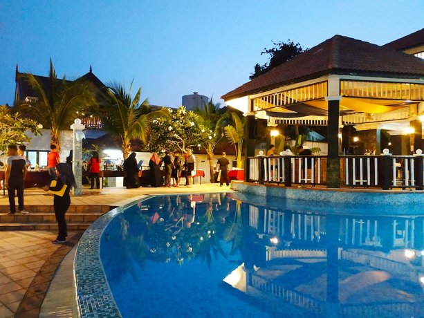 Sari Pacifica Beach Resort & Spa Redang Island