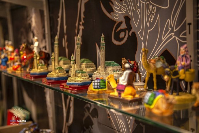 Oum Palace Hotel & Spa