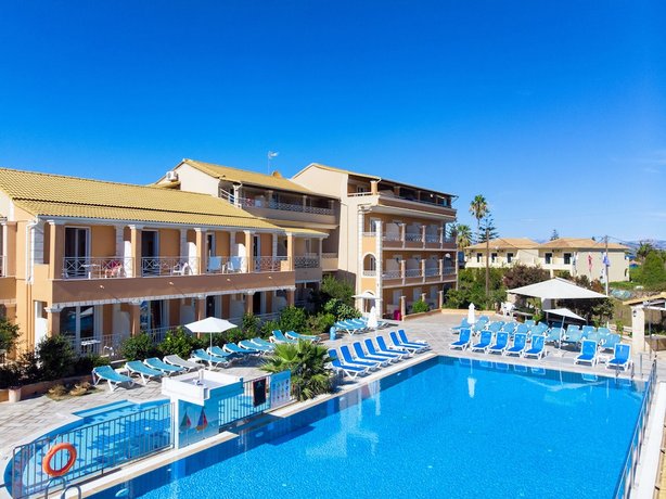 Kavos Plaza