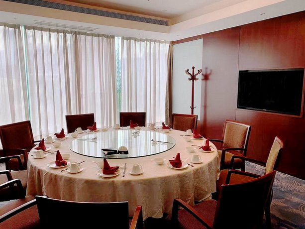 珠海粤财假日酒店