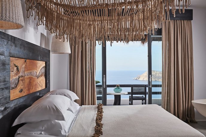 Myconian Utopia Relais & Chateaux