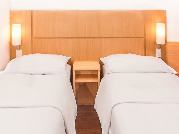 Ibis Asuncion