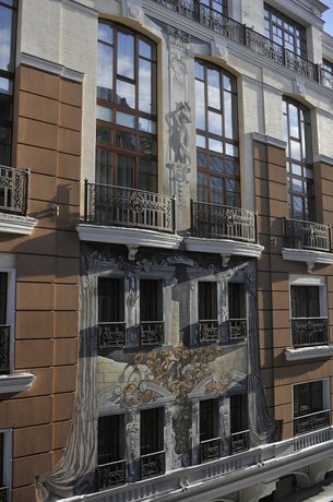 Nobilis Hotel