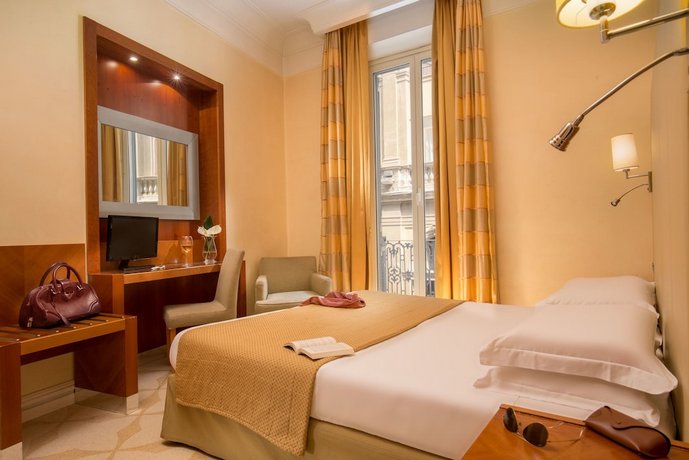 Hotel Opera Roma