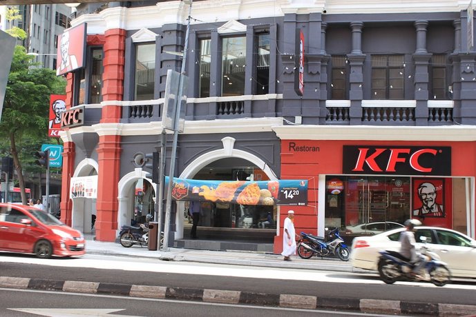 BIG M Hotel