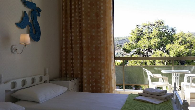 Rachel Hotel Aegina