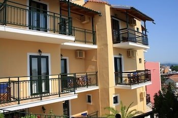 Kerkyra Beach Hotel & Apartments