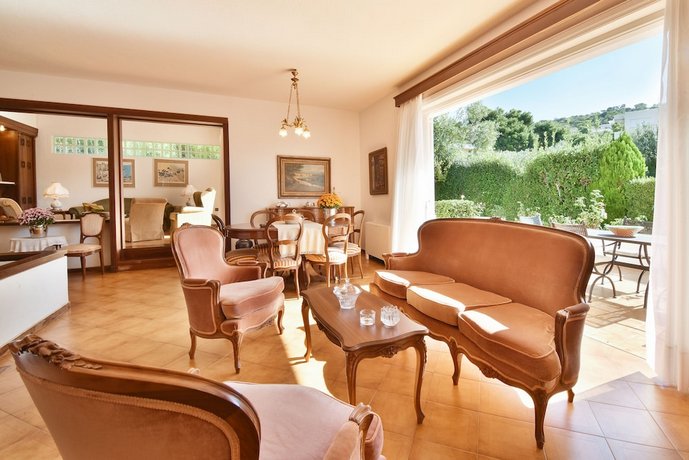 Villa Noa Anavyssos