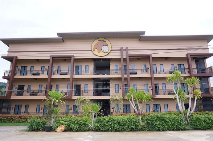 The Ele Hotel Ranong